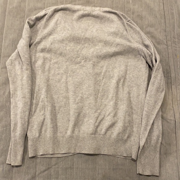 GAP Classic Grey Button-up Cardigan - Picture 4 of 4